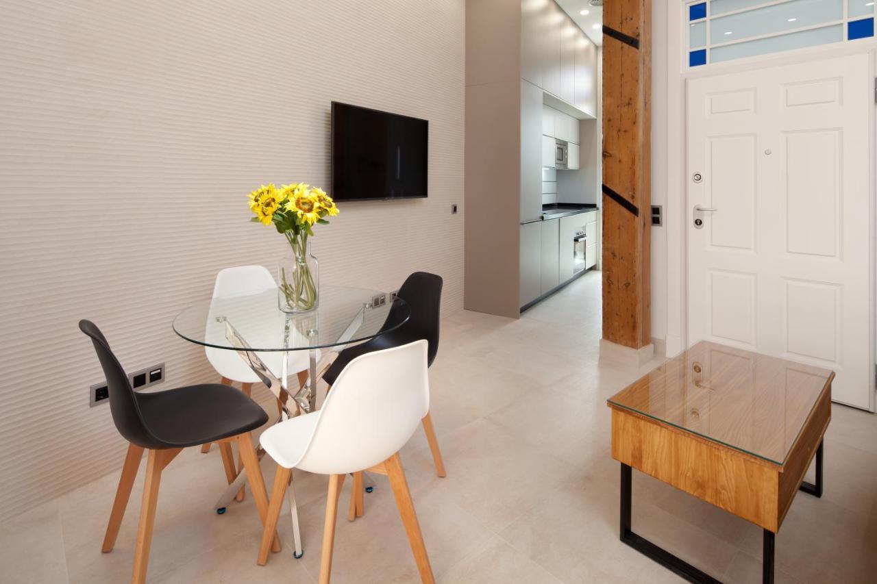 Inmalaga Santos Suites 1 Dış mekan fotoğraf